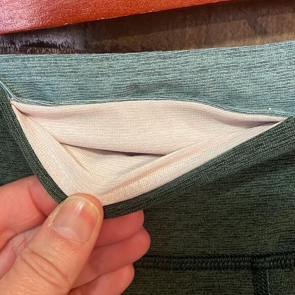 Outdoor Voices 7/8 Dipped Leggings - Picture 5 of 7